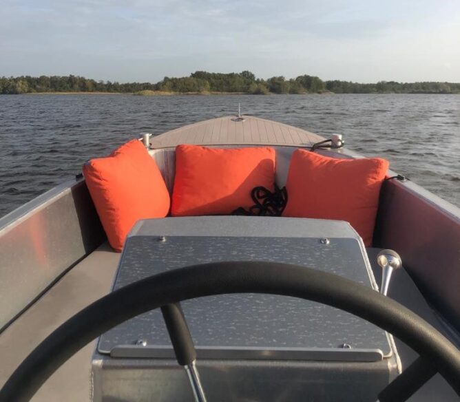 Van Vossen 550 sloep (3)