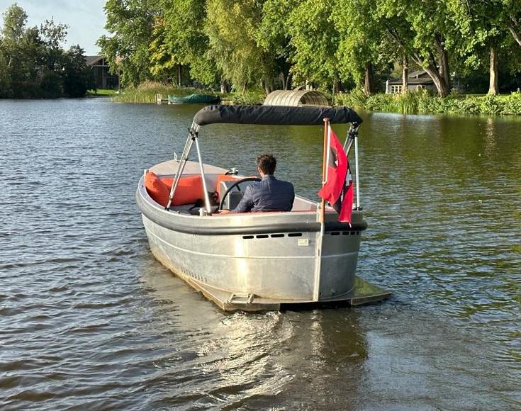 Van Vossen 550 sloep (9)