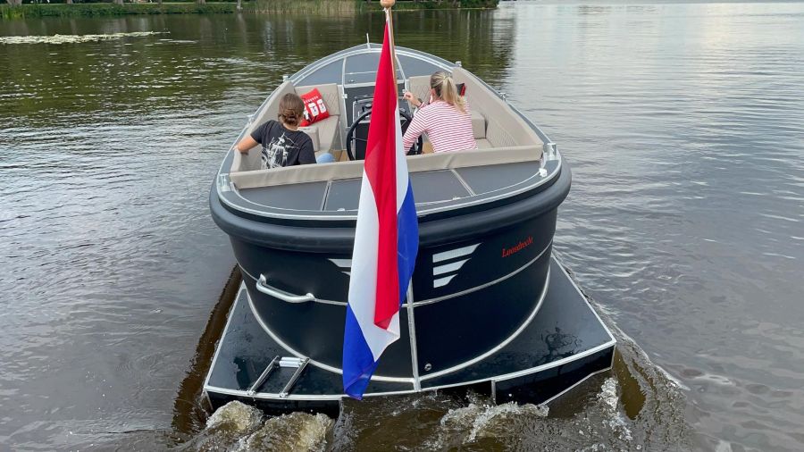 vanvossen 700 cabin sloep 6