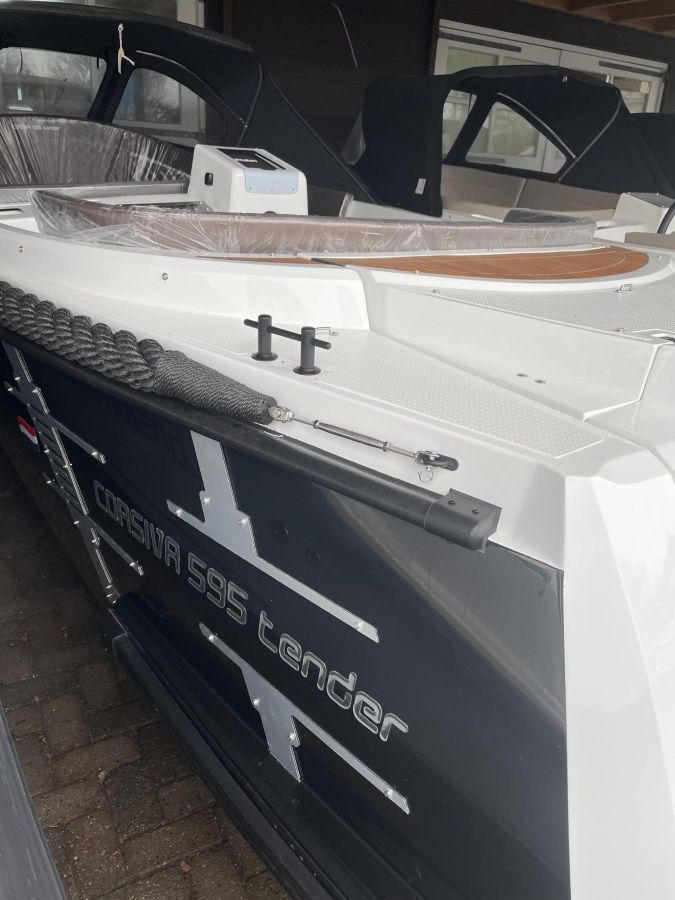 Corsiva 595 tender zwart luxe tender 3