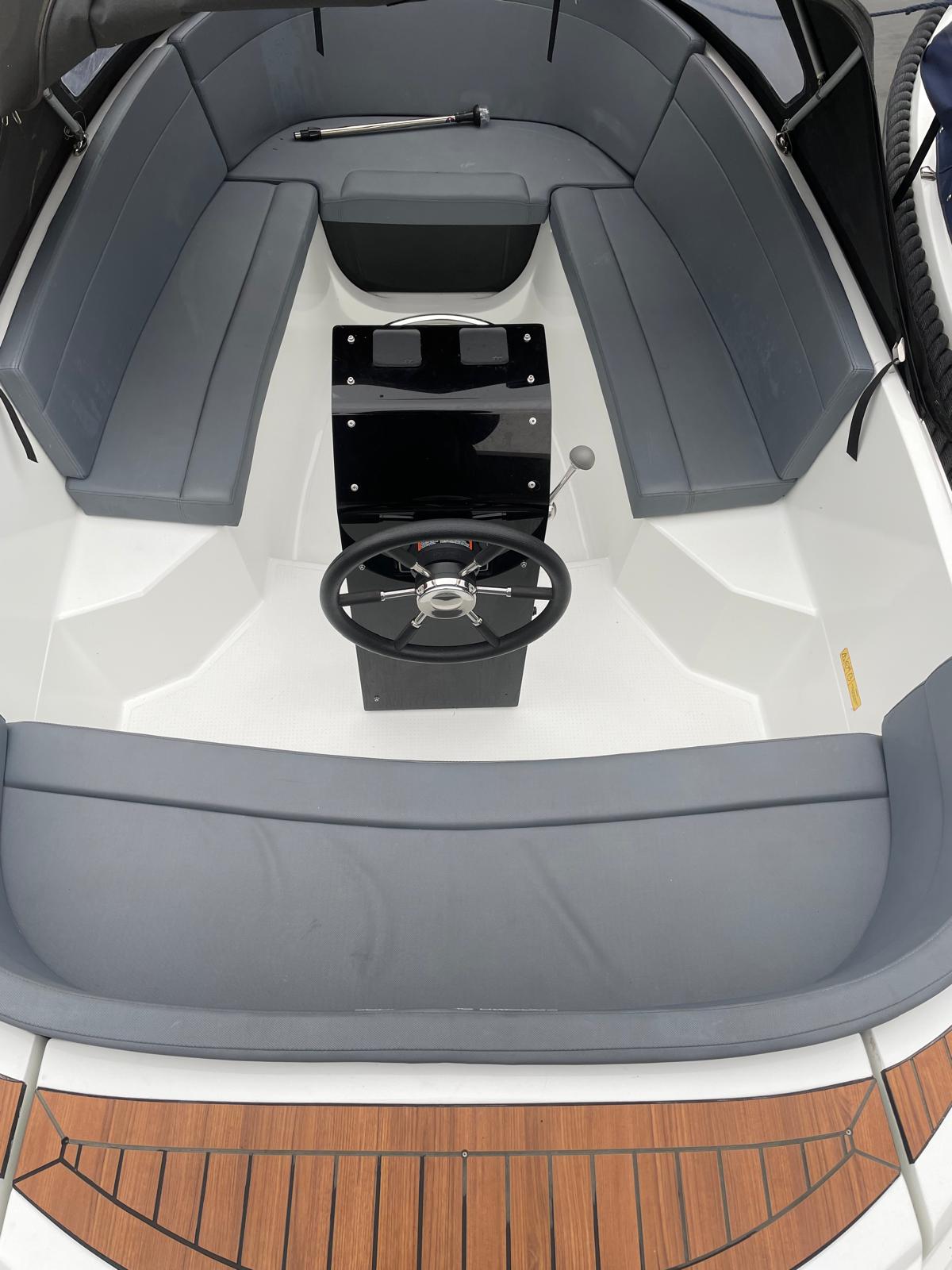 Corsiva 500 tender occasion (14)