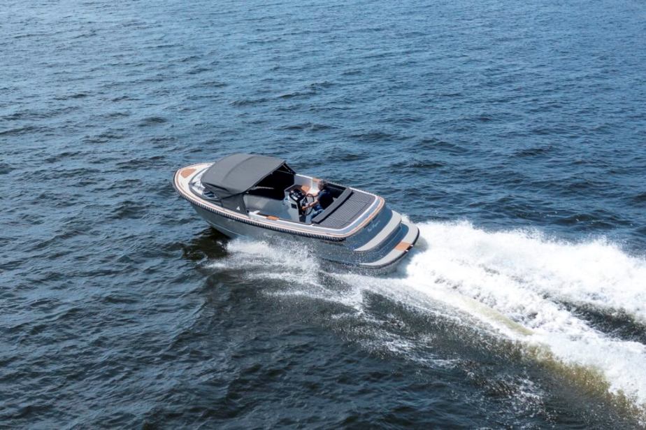 Oudhuijzer 740 tender grijs