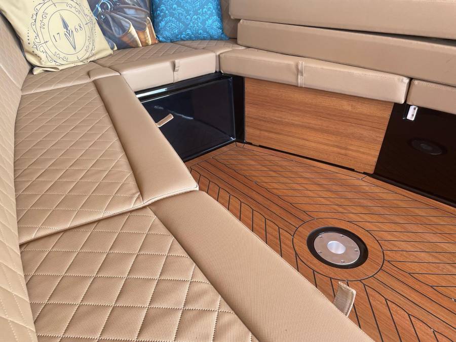 Corsiva Tender 650 zwart nieuw