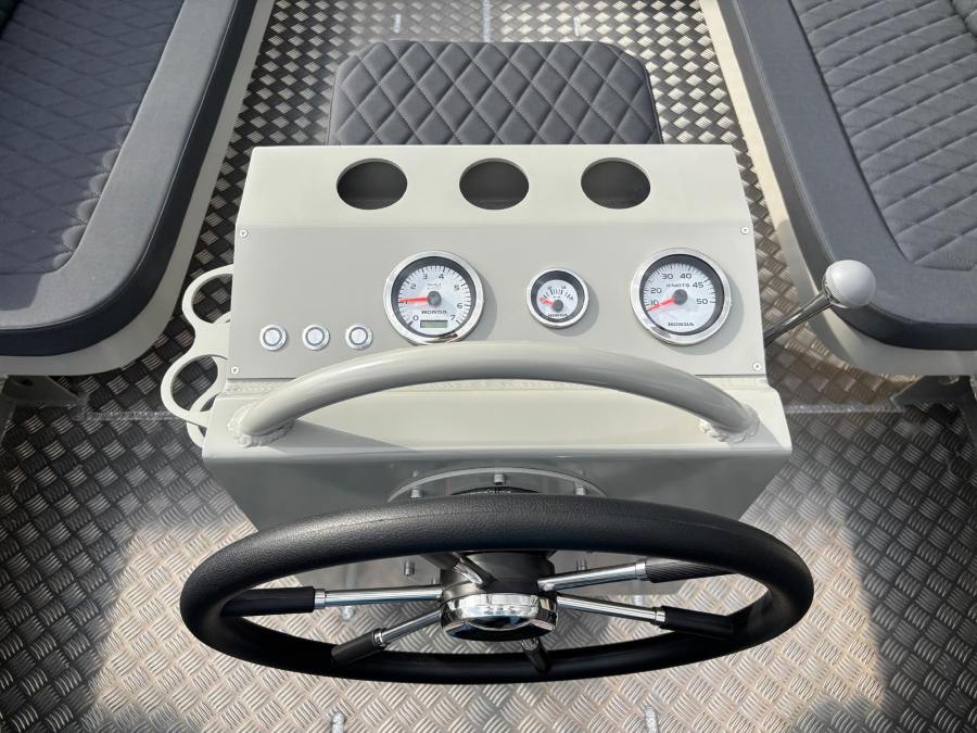 Steelfish 670 aluminium boot varen sloep