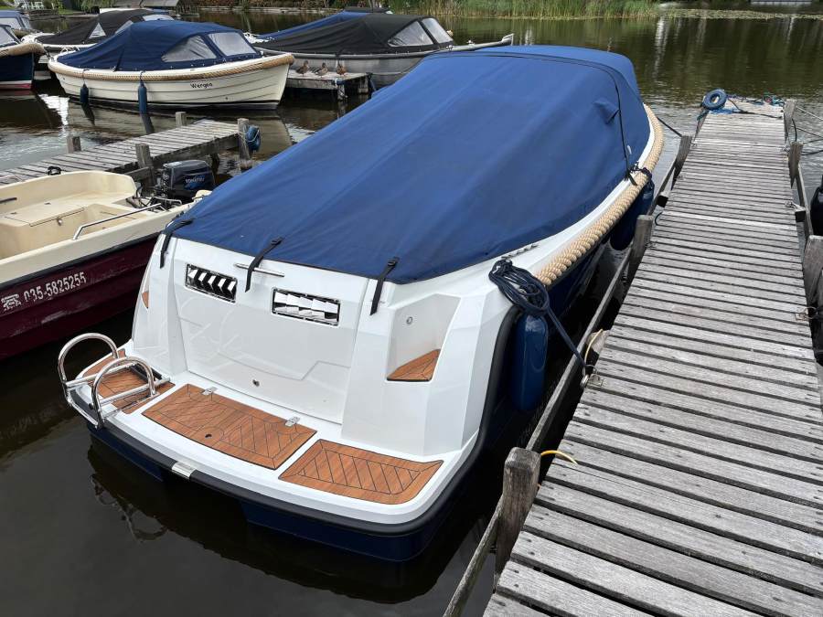 Corsiva 650 tender blauw kap