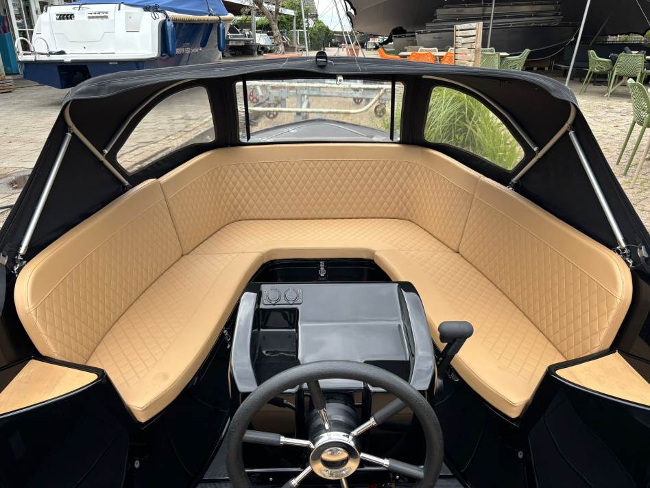 Oud huijzer 616 occasion tender gebruikt (5)