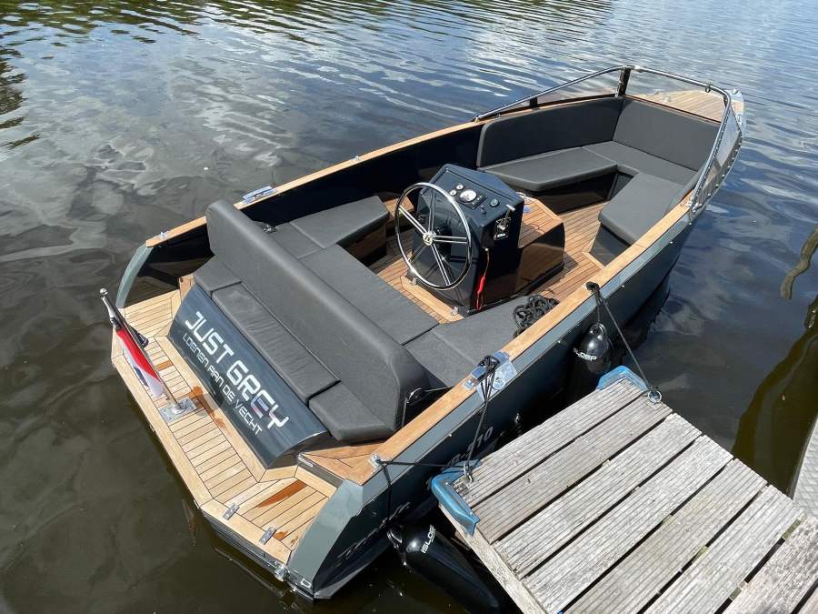 Rapida i sloep 666 tender (13)