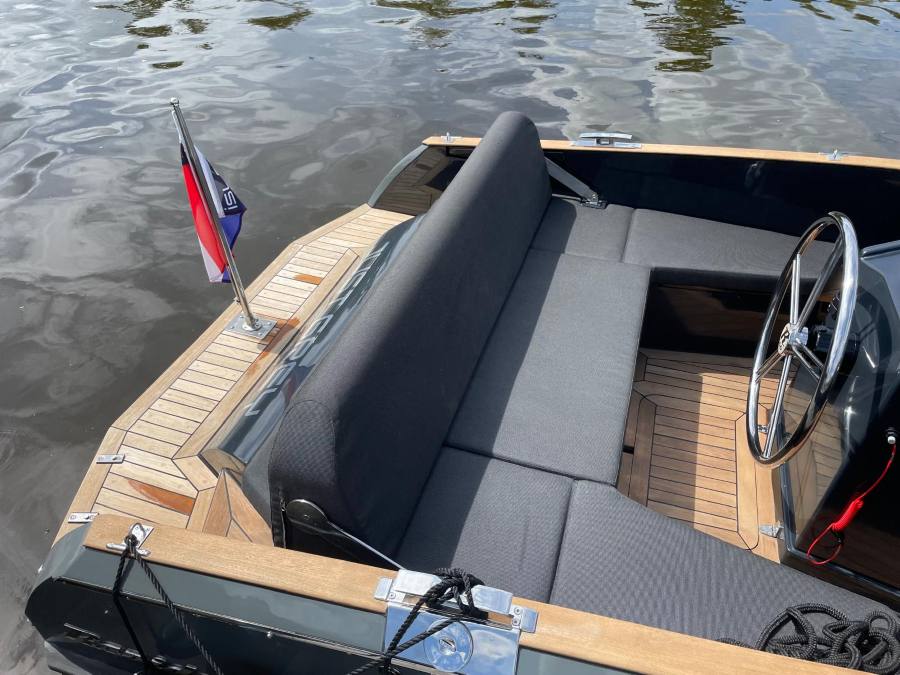 Rapida i sloep 666 tender (15)