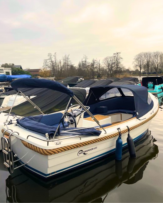 watersporrt 630 diesel sloep plus