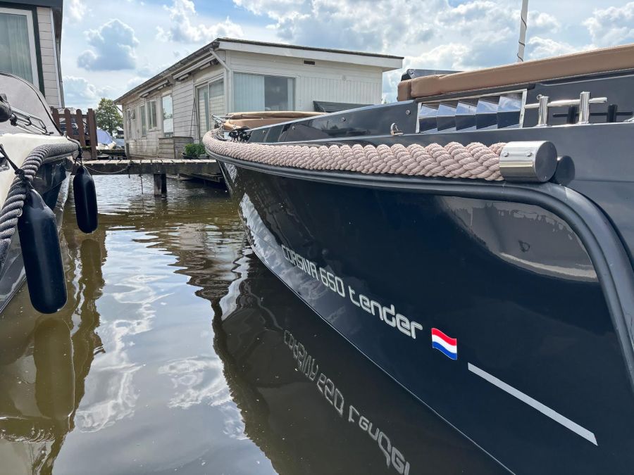 Corsiva 650 tender occasion 9