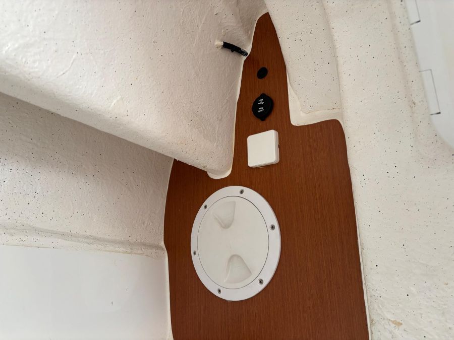 Beneteau Cabin Flyer 550 (10)